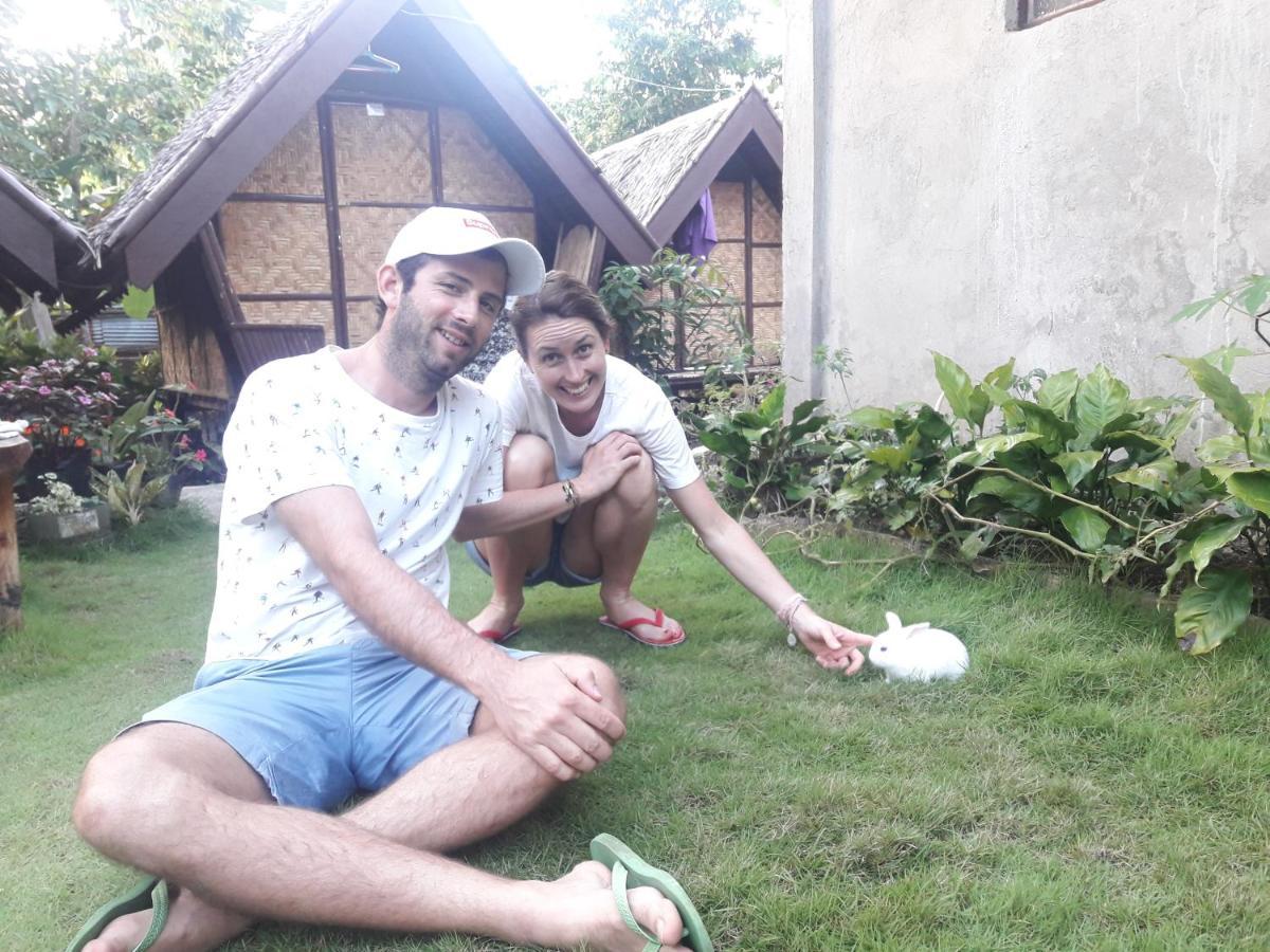 LHOYJEAN Garden Hostel Batuan Exterior foto