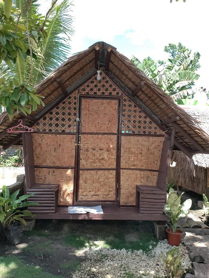 LHOYJEAN Garden Hostel Batuan Exterior foto