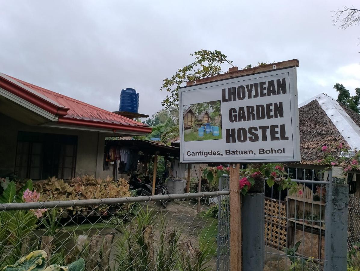 LHOYJEAN Garden Hostel Batuan Exterior foto