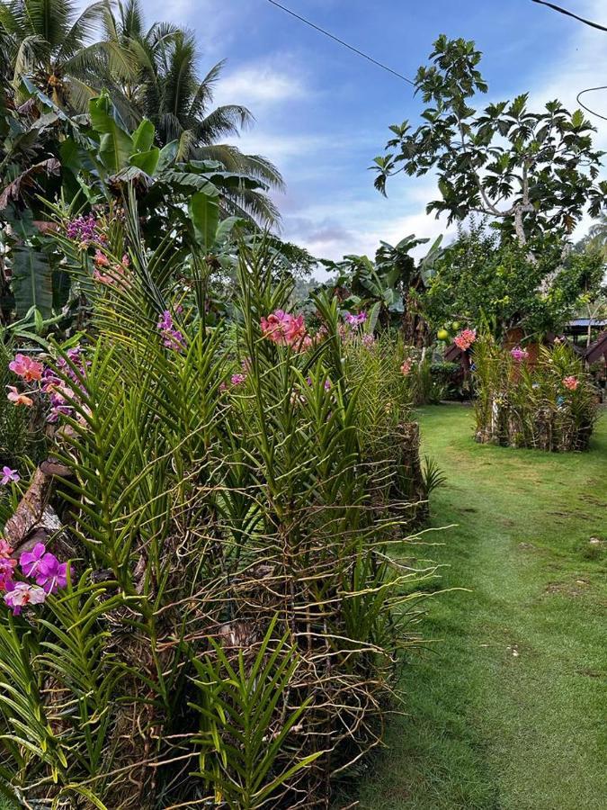 LHOYJEAN Garden Hostel Batuan Exterior foto