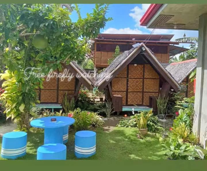 LHOYJEAN Garden Hostel Batuan Exterior foto