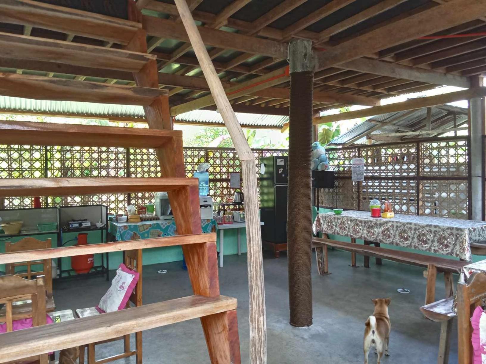 LHOYJEAN Garden Hostel Batuan Exterior foto